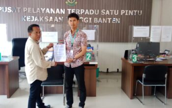 KOMPPI Resmi Laporkan Desa Solear ke Kejaksaan Tinggi Banten Soal ADD