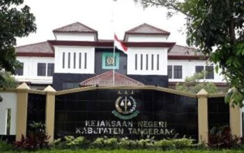 LSM LESIM Desak Kejari Tangerang Segera Periksa Kades Badak Anom