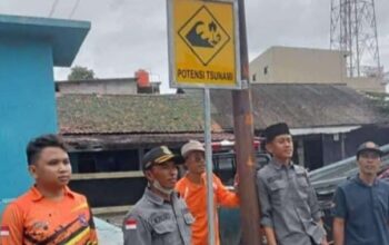 Muncul Plang Peringatan Tsunami di Sekitar Lokasi Pagar Laut, Ini Kata BPBD Tangerang