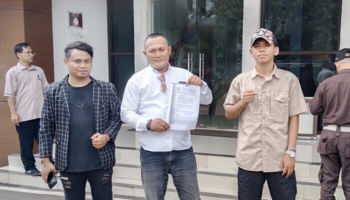 Dugaan Penyelewengan DD, Kades Gandaria Dilaporkan ke Kejaksaan