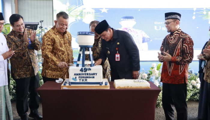Hadiri Tasyakuran HUT ke 49 Perumdam TKR, Bupati Minta Tingkatkan Pelayanan