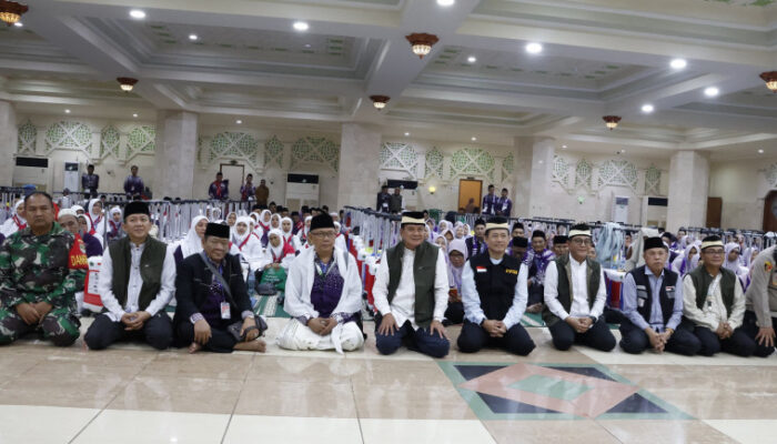 Sebanyak 393 Calon Jamaah Haji Asal Tangerang Telah Diberangkatkan