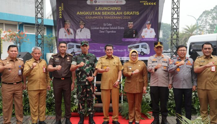 Pemkab Tangerang Ujicoba Angkutan Sekolah Gratis Bagi Pelajar