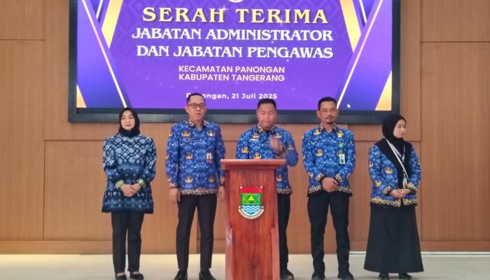Sertijab di Kecamatan Panongan, Sekcam Rizkia Pamit