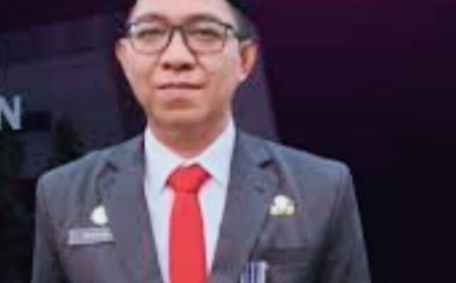 Rizkia Nurul Fajar Diamanatkan Pimpin Kecamatan Solear