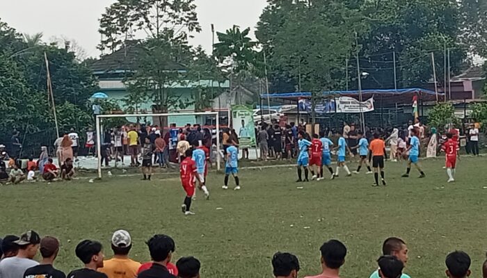Menang 2-0, RW 11 Taman Kirana Jadi Juara Kibargo Cup 2025